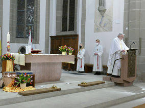 Lumen Christi - Auferstehungsmesse in St. Crescentius (Foto: Karl-Franz Thiede)